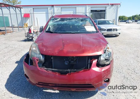 2014 Nissan Rogue Select S z USA, uszkodzony, nr VIN JN8AS5MT1EW622129